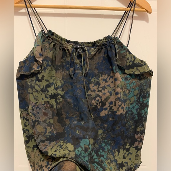 Express double strap chiffon tank - Picture 4 of 5